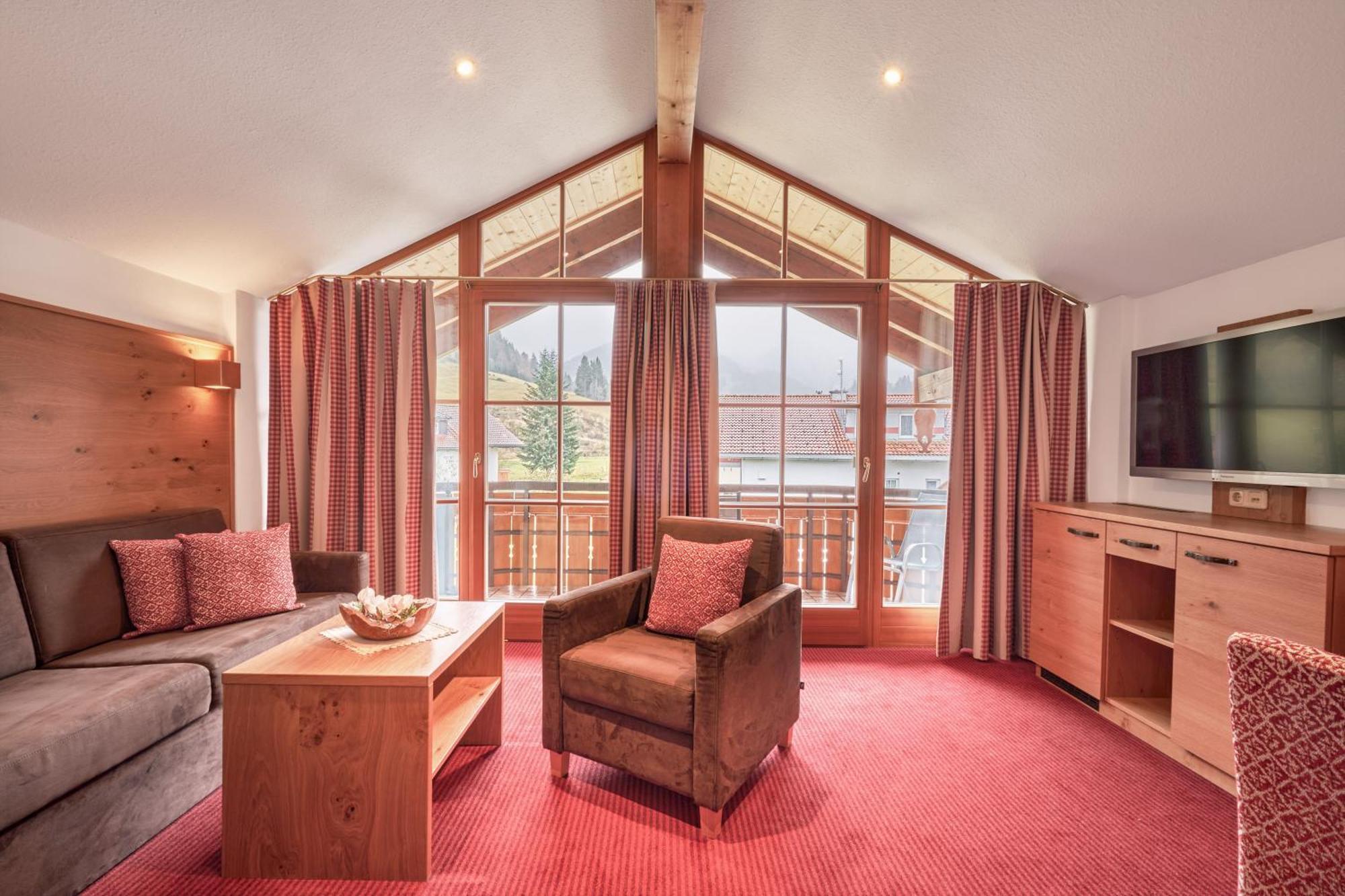 Landhotel Berghof Bad Hindelang Buitenkant foto