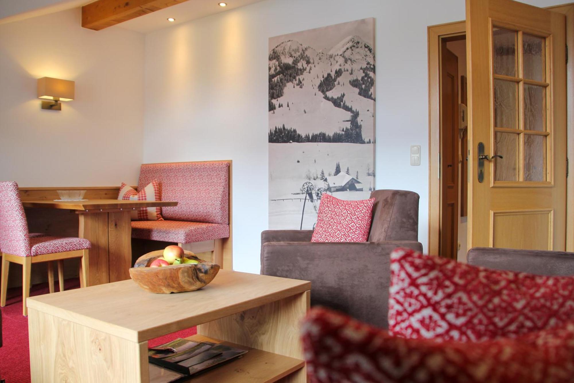 Landhotel Berghof Bad Hindelang Buitenkant foto
