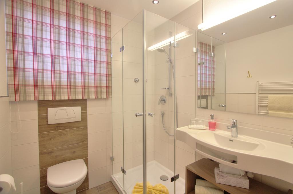 Landhotel Berghof Bad Hindelang Kamer foto