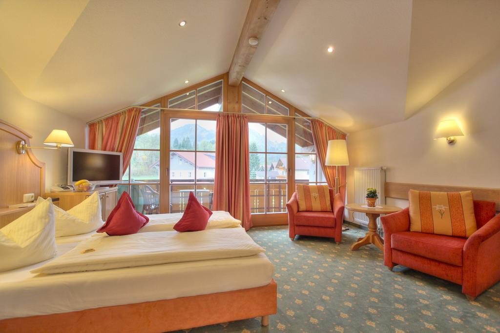 Landhotel Berghof Bad Hindelang Kamer foto