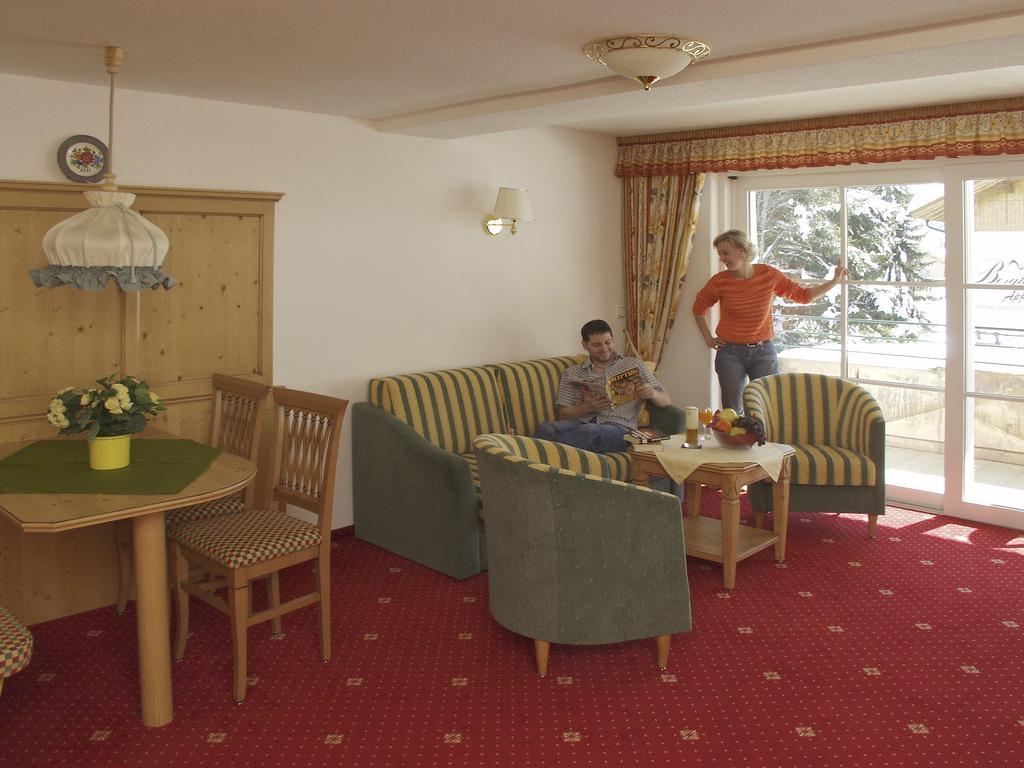 Landhotel Berghof Bad Hindelang Buitenkant foto